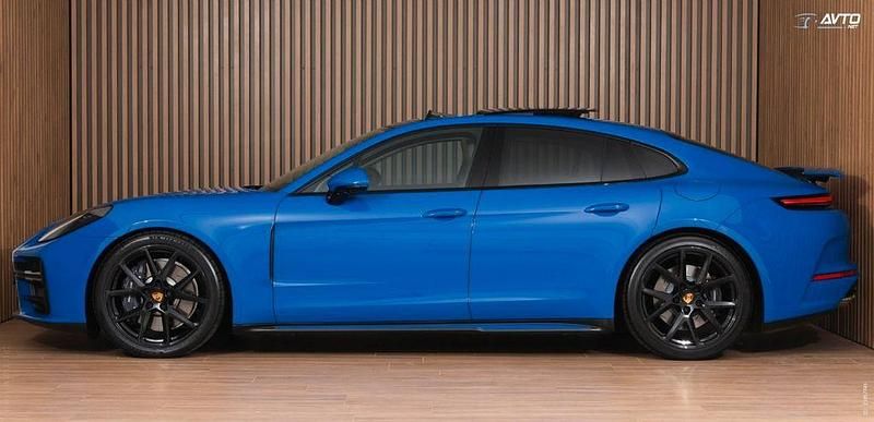 Neu Porsche Panamera 470 PS (345 kW) 2025 Blau Limousine