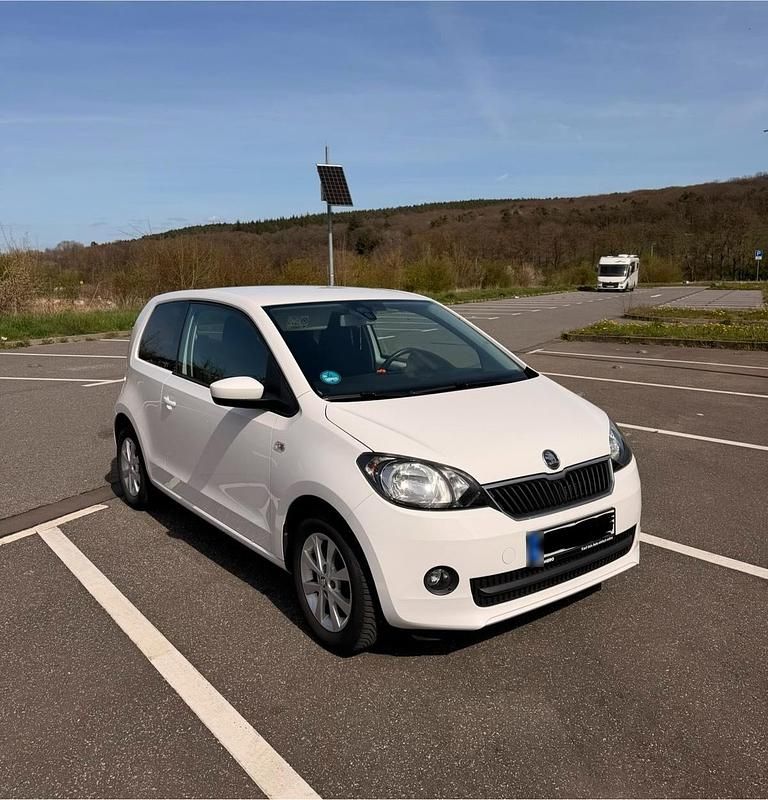 Second-hand Skoda Citigo Elegance 60 CP (44 kW) 2014 Alb Hatchback