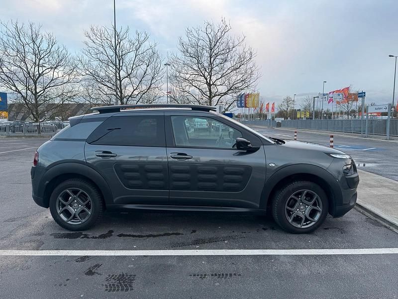 Gebraucht Citroën C4 73 PS (53 kW) 2016 Grau Limousine