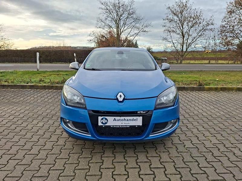 Gebraucht Renault Mégane III Dynamique 106 PS (77 kW) 2012 Blau Coupé