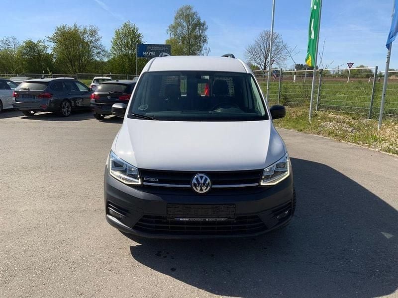 Second-hand VW Caddy Maxi 150 CP (110 kW) 2020 Alb Monovolum