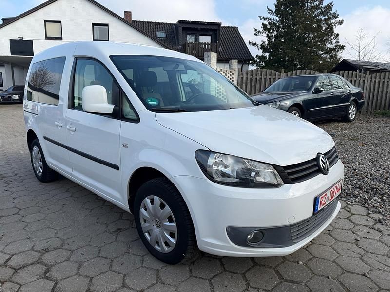 Gebraucht VW Caddy 75 PS (55 kW) 2010 Weiß Van / Kleinbus