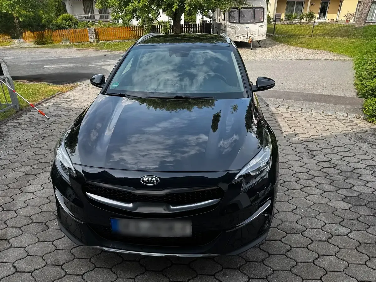 Używany Kia XCeed 140 KM (102 kW) 2020 Czarny SUV