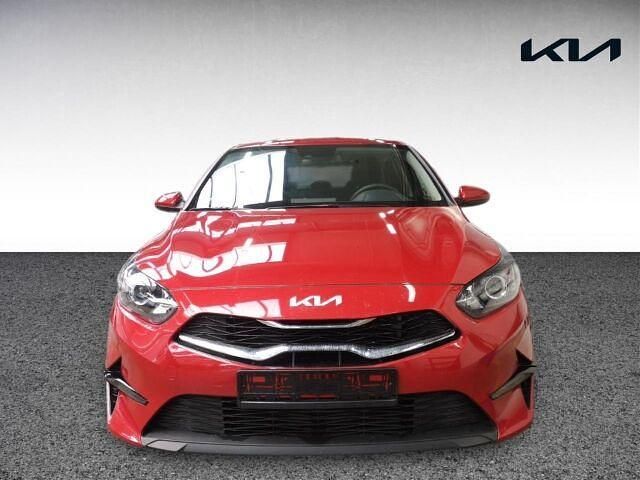 Gebraucht Kia Ceed Vision 160 PS (117 kW) 2022 Rot Kleinwagen