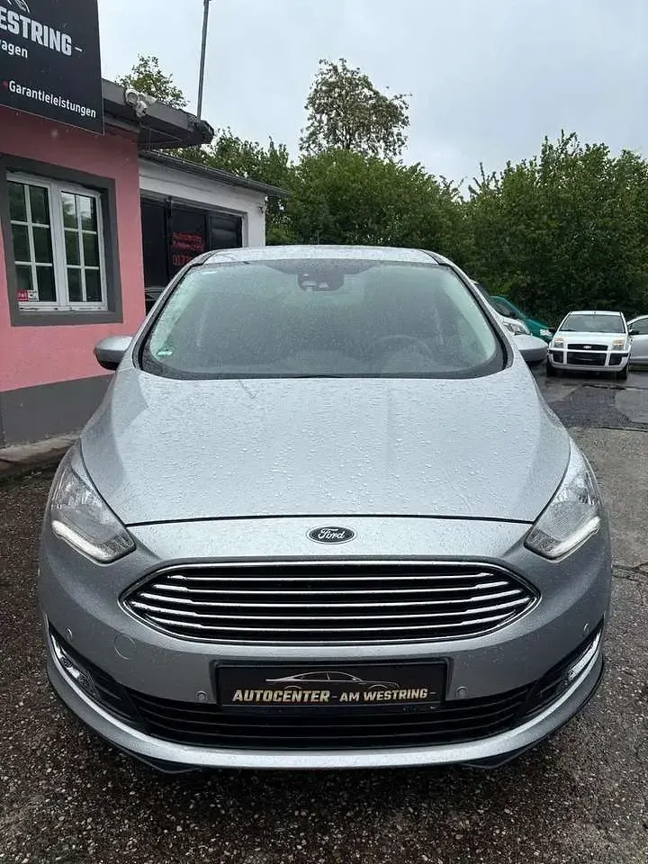 Gebraucht Ford Grand C-Max Titanium 125 PS (91 kW) 2019 Silber Van / Kleinbus