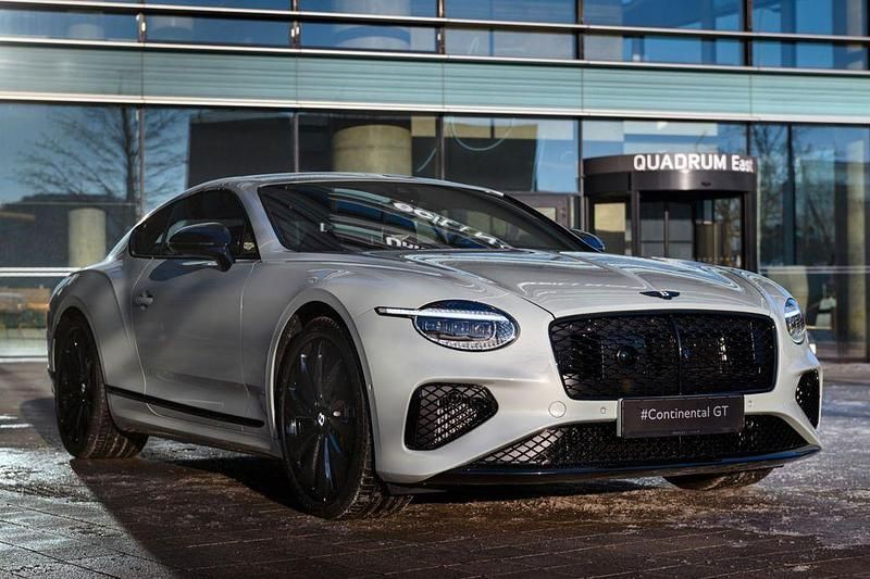 Neu Bentley Continental 689 PS (506 kW) 2026 Weiß