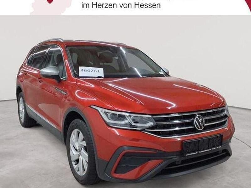 Gebraucht VW Tiguan Allspace Life 200 PS (147 kW) 2023 SUV