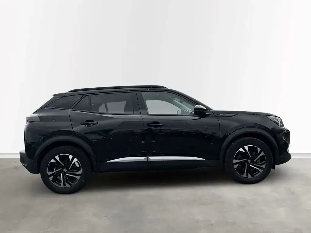 Gebraucht Peugeot e-2008 Allure 100 kW (136 PS) 2022 Schwarz SUV