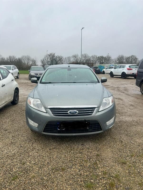 Grau Gebraucht 2007 Ford Mondeo Limousine | 2.000 € - Bild 1/4