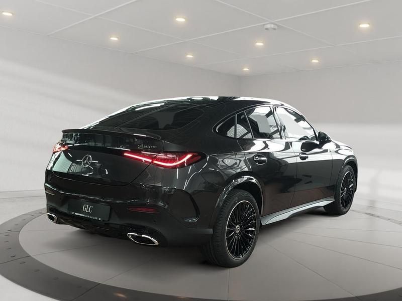 Gebraucht Mercedes GLC450 AMG 367 PS (269 kW) 2024 Grau Coupé