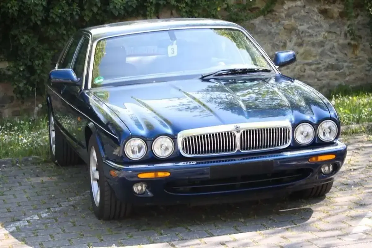 Gebraucht Jaguar XJ Sovereign 284 PS (208 kW) 2000 Blau Limousine