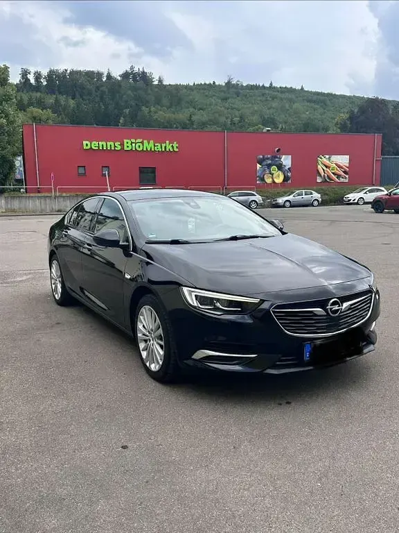 Gebraucht Opel Insignia 209 PS (153 kW) 2018 Schwarz Limousine