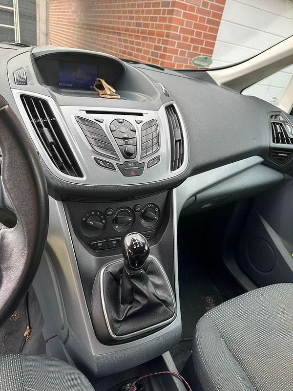 Gebraucht Ford Grand C-Max 105 PS (77 kW) 2012 Silber Van / Kleinbus