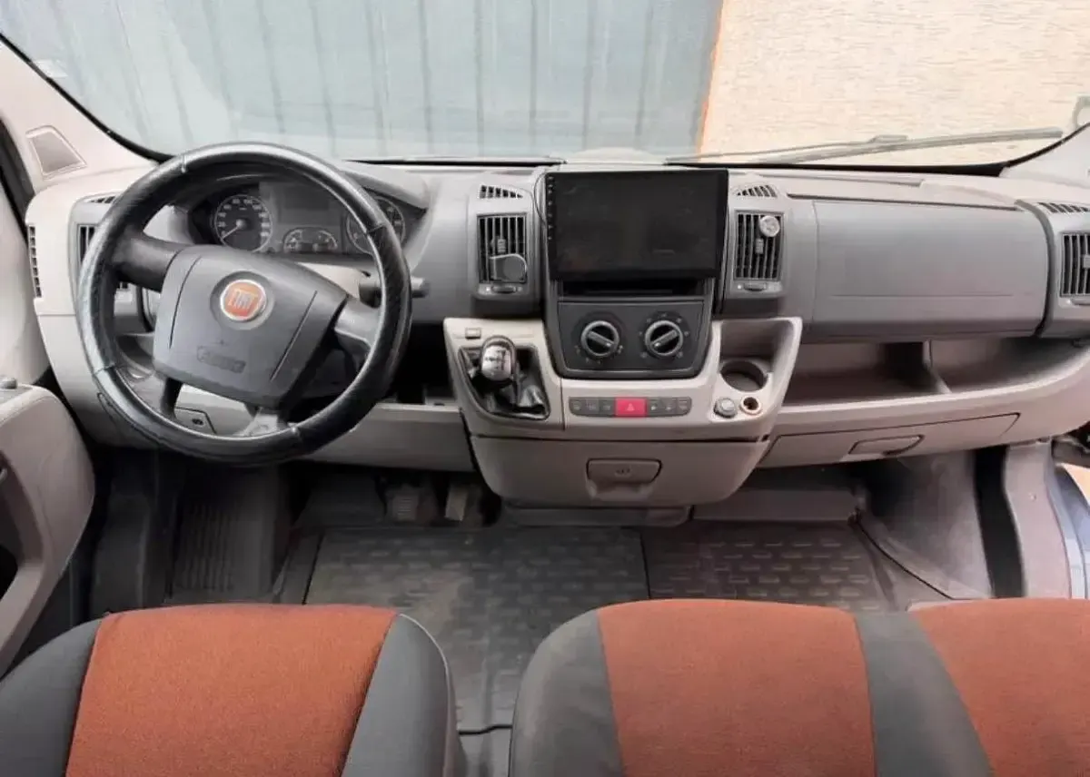 Gebraucht Fiat Ducato 157 PS (115 kW) 2009 Grau Van
