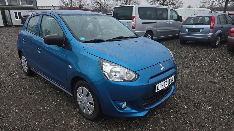 Gebraucht Mitsubishi Space Star Classic Collection 71 PS (52 kW) 2015 Blau Kleinwagen