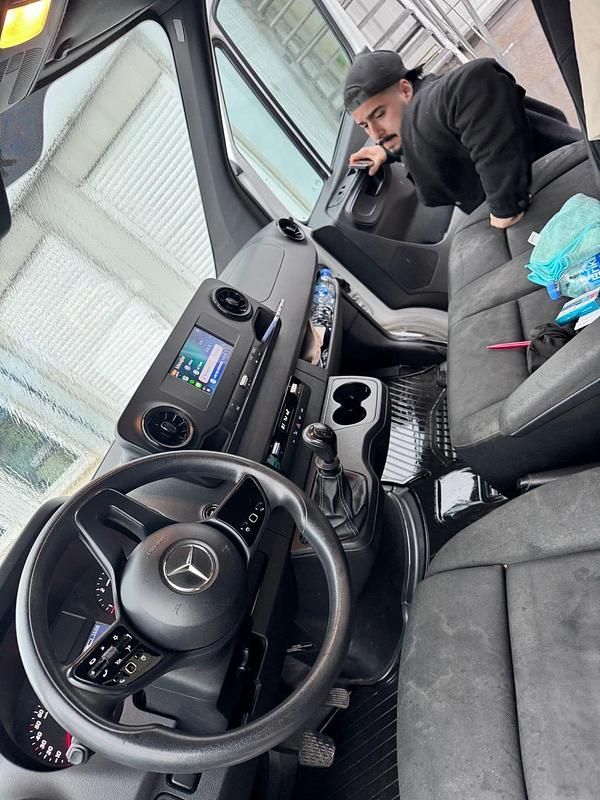 Gebraucht Mercedes Sprinter 163 PS (119 kW) 2018 Weiß Van