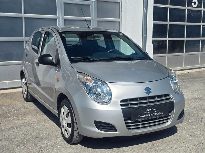 Gebraucht Suzuki Alto 68 PS (50 kW) 2010 Silber Kleinwagen