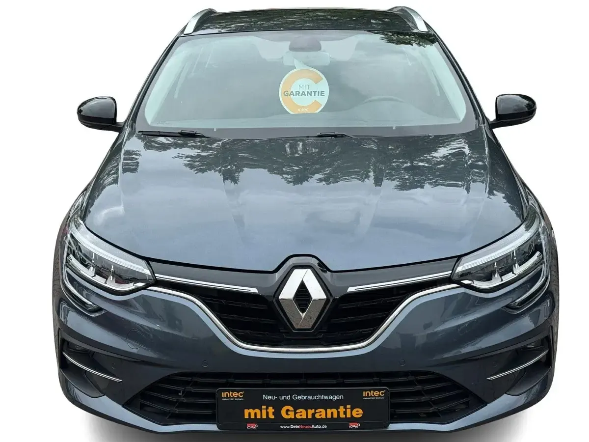 Gebraucht Renault Mégane GrandTour 116 PS (85 kW) 2024 Grau Kombi