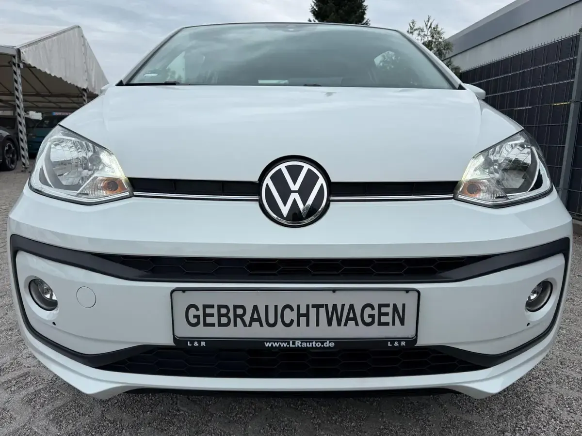 Gebraucht VW up! Basis 65 PS (47 kW) 2023 Weiß Kleinwagen