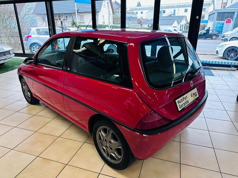 Gebraucht Lancia Ypsilon 86 PS (63 kW) 1999 Rot Kleinwagen
