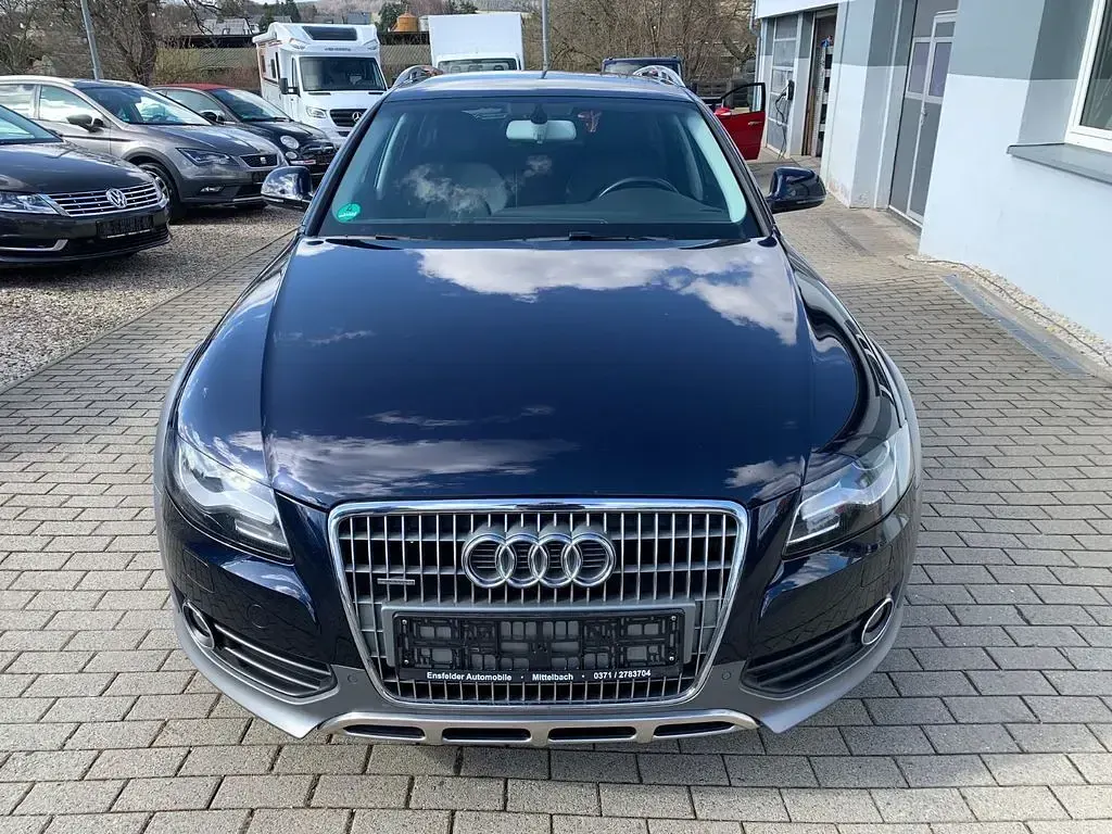 Gebraucht Audi A4 Allroad Comfort 211 PS (155 kW) 2010 Blau Kombi