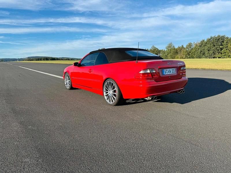 Gebraucht Mercedes CLK200 163 PS (119 kW) 2001 Rot Cabrio