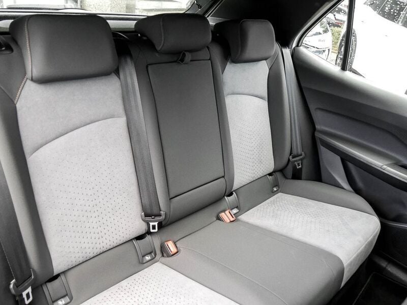 Gebraucht Cupra Born 150 kW (204 PS) 2022 Eisweiß Kleinwagen