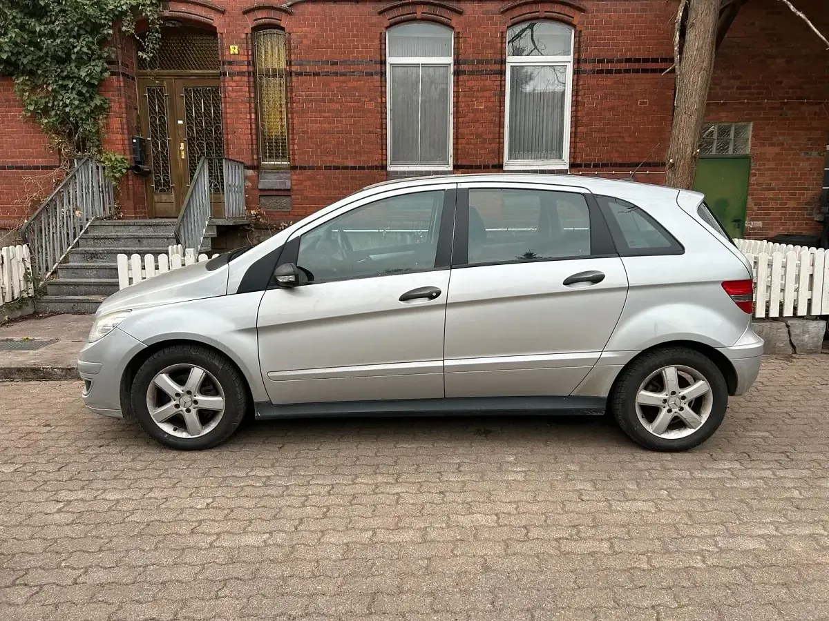 Używany Mercedes B150 100 KM (73 kW) 2005 Minivan