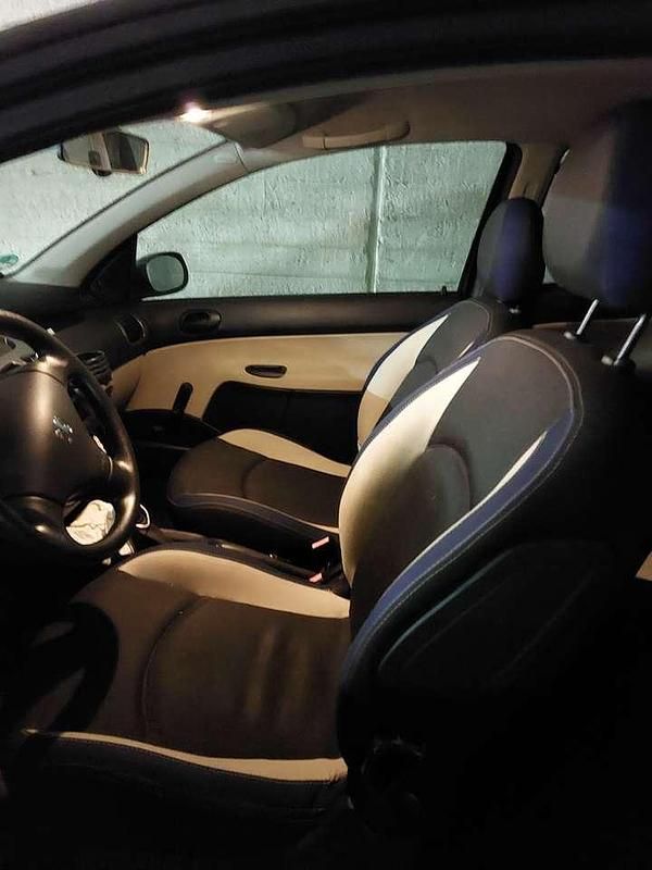 Gebraucht Peugeot 206 Filou 60 PS (44 kW) 2005 Limousine