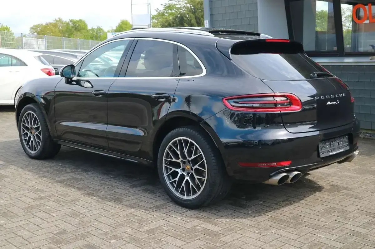 Gebraucht Porsche Macan S Sport 340 PS (250 kW) 2016 Schwarz SUV