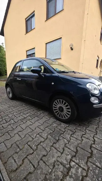 Gebraucht Fiat 500 Lounge 69 PS (50 kW) 2012 Blau Kleinwagen