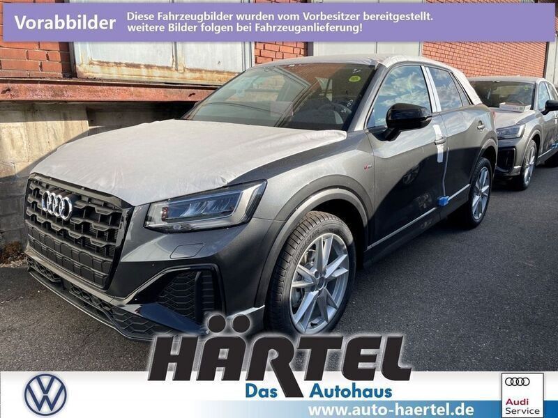Daytonagrau perleffekt (grey), pearl effect Neu 2025 Audi Q2 S-Line SUV | 34.300 € (Superpreis) - Bild 1/4