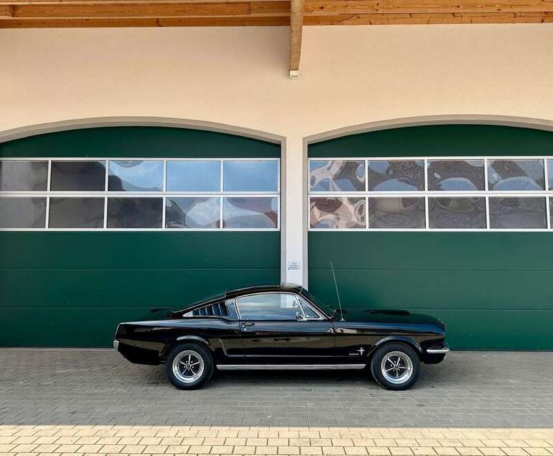 Schwarz Gebraucht 1965 Ford Mustang Fastback Coupé | 69.980 € - Bild 1/4