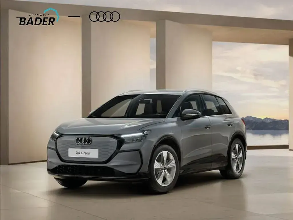 Neu Audi Q4 e-tron Sport 150 kW (204 PS) 2026 Grau SUV