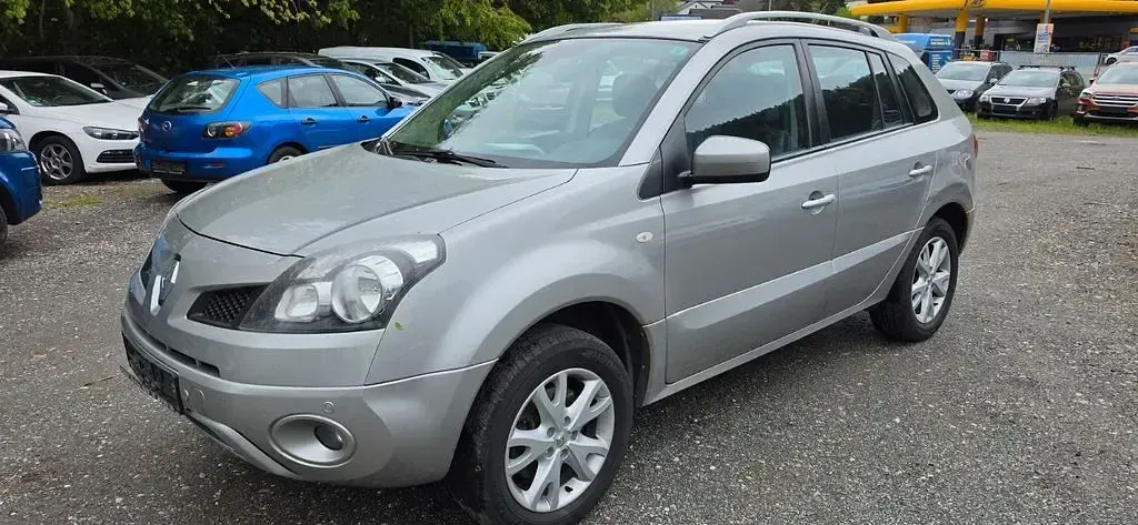 Gebraucht Renault Koleos Dynamique 150 PS (110 kW) 2008 Silber SUV