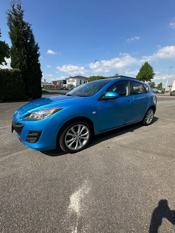 Blau Gebraucht 2009 Mazda 3 Limousine | 4.199 € (Fairer Preis) - Bild 1/4