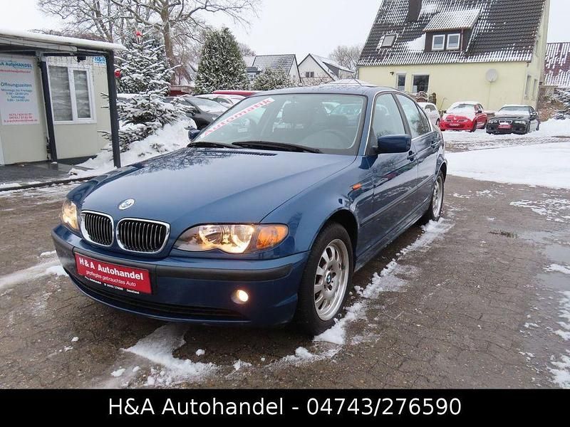 Gebraucht BMW 320 170 PS (125 kW) 2002 Blau Limousine