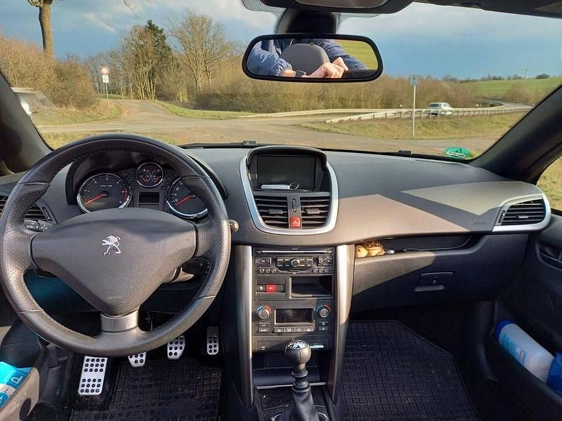Gebraucht Peugeot 207 CC 111 PS (81 kW) 2014 Cabrio