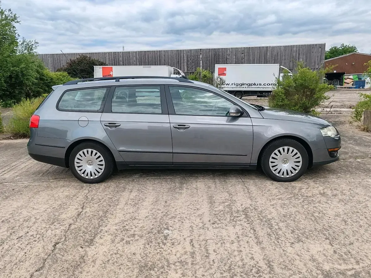 Gebraucht VW Passat 140 PS (102 kW) 2007 Grau Kombi