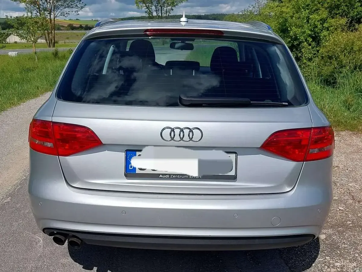 Gebraucht Audi A4 Ambiente 143 PS (105 kW) 2012 Grau Kombi