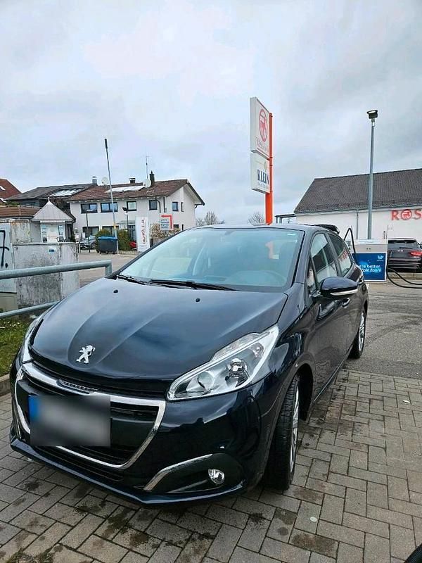 Gebraucht Peugeot 208 Allure 2017 Blau Kleinwagen