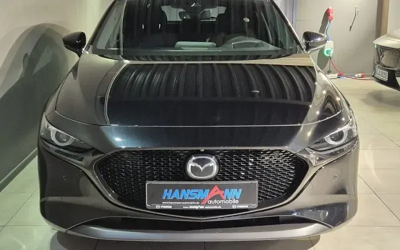 Gebraucht Mazda 3 Selection 122 PS (89 kW) 2021 Schwarz Limousine