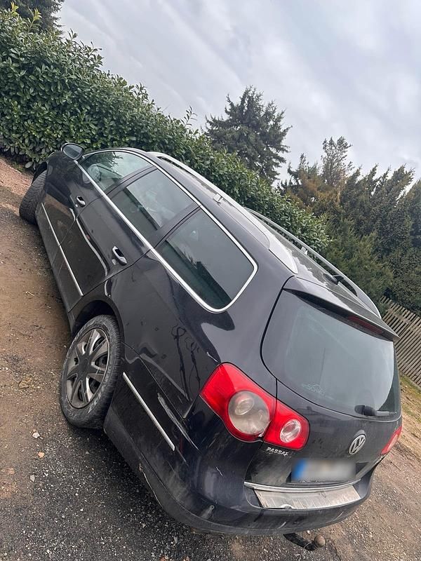 Gebraucht VW Passat R-line 140 PS (102 kW) 2009 Schwarz Limousine