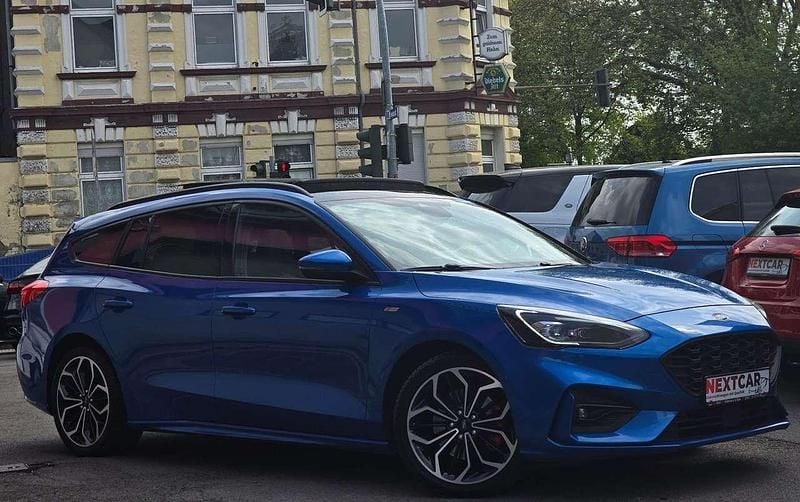 Gebraucht Ford Focus ST-Line 150 PS (110 kW) 2020 Dynamicblau metallic Kombi