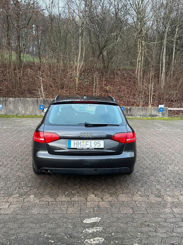 Gebraucht Audi A4 S-Line 160 PS (117 kW) 2010 Schwarz Kombi