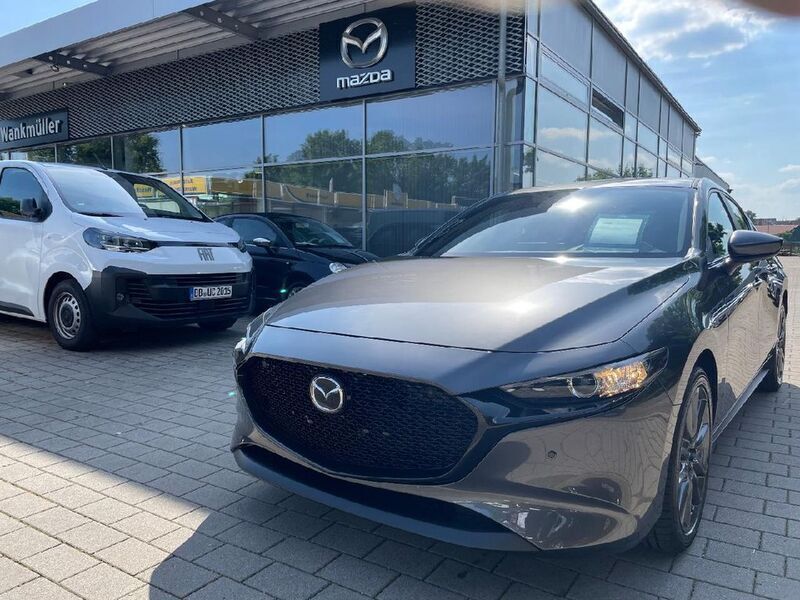 Grau Neu 2025 Mazda 3 Center-Line Limousine | 29.590 € (Fairer Preis) - Bild 1/4