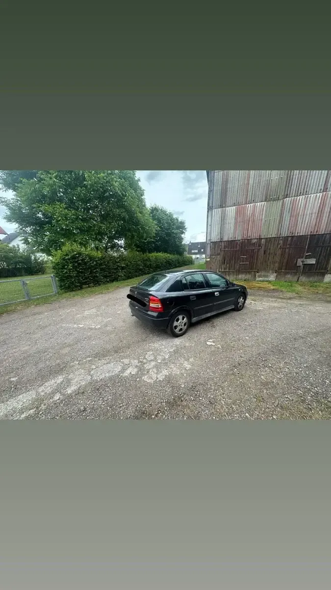 Gebraucht Opel Astra 100 PS (73 kW) 2000 Schwarz Limousine