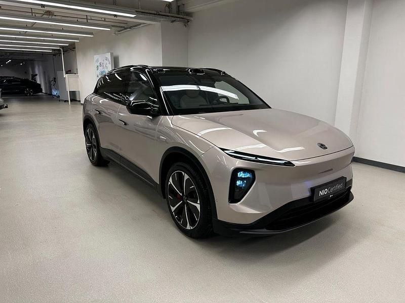 Gebraucht Nio EL6 359 kW (489 PS) 2023 Gold SUV