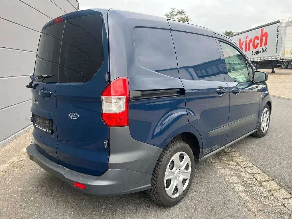 Gebraucht Ford Transit Trend 95 PS (69 kW) 2017 Blau Van / Kleinbus