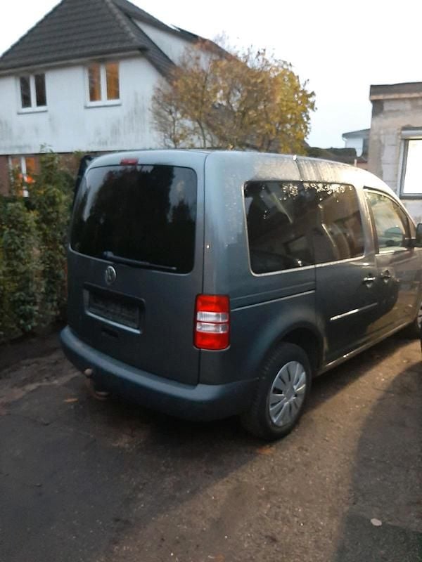 Grau Gebraucht 2012 VW Caddy Van / Kleinbus | 4.250 € (Fairer Preis) - Bild 1/4